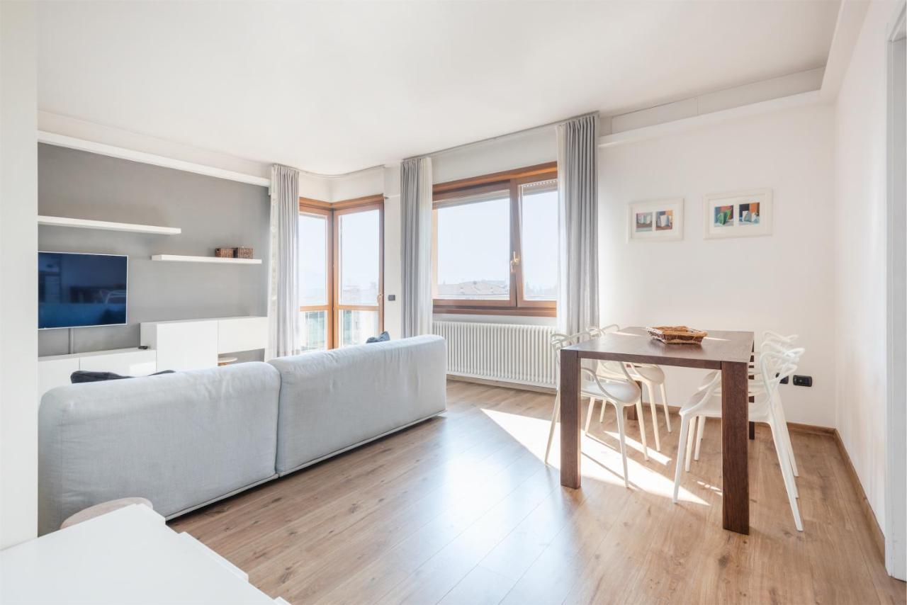 Casa Andy & Anne - Attico Apartman Riva del Garda Kültér fotó